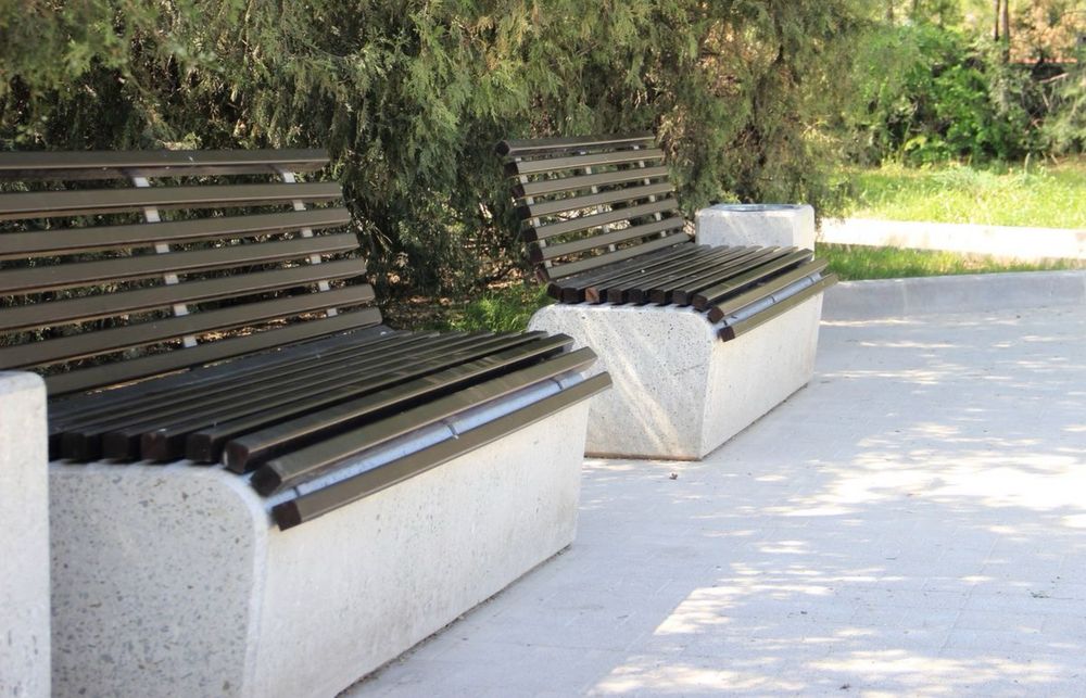 Скамейки урны вазоны мрамор