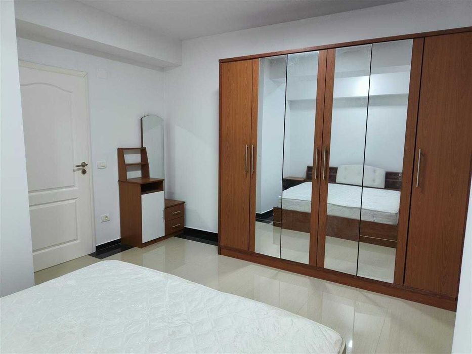 Дава се под наем Двустаен апартамент в Бургас, Възраждане - 57 кв.м за 204 € - Снимка #2