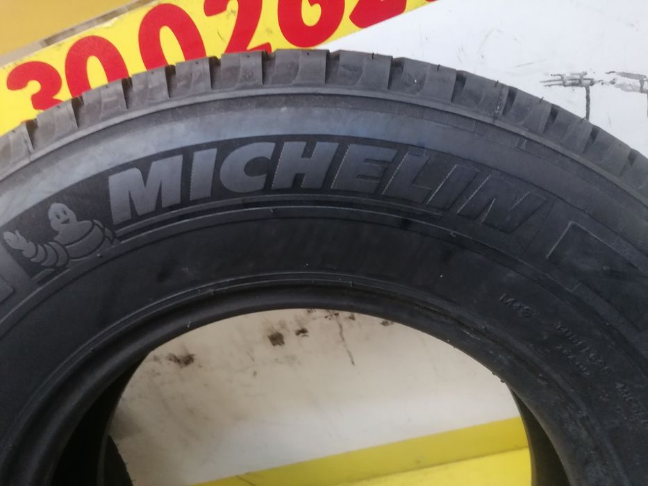 225/75/16 C 2x Michelin vara dot 1918.  7,,05mm