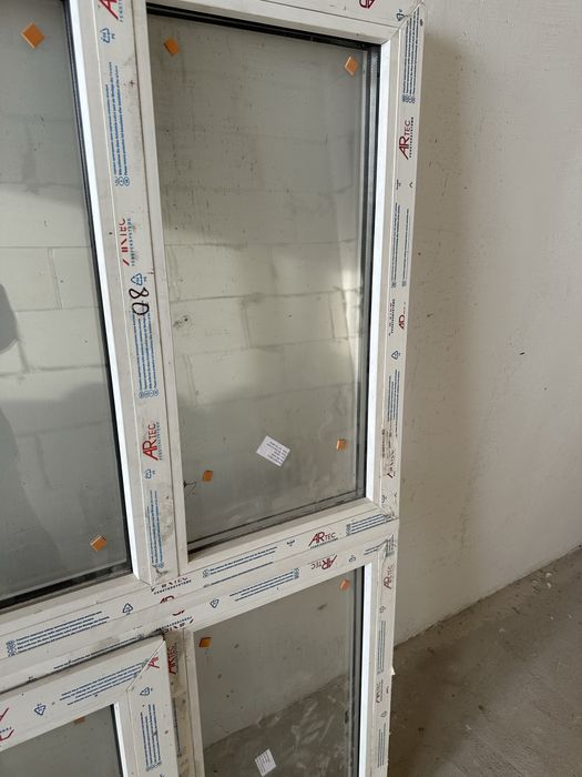 Продам входную дверь для балкона