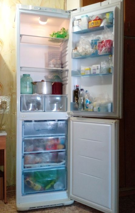 Продам холодильник Бирюса  б/у