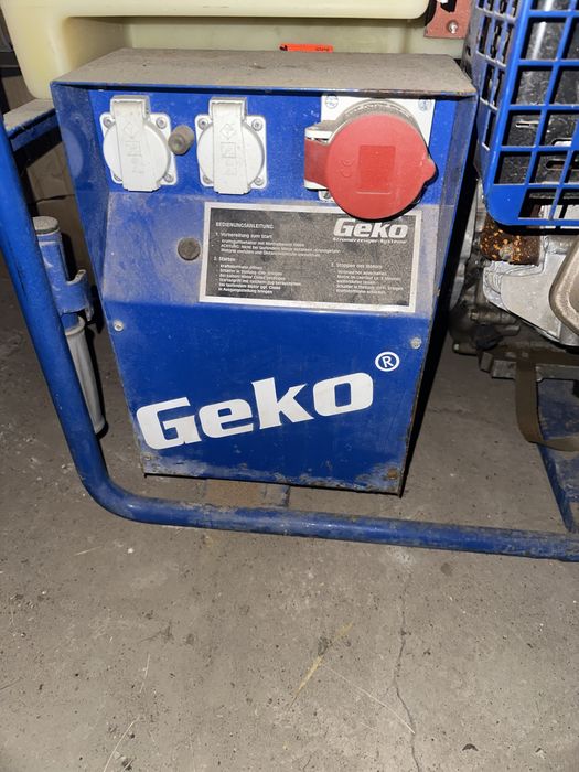 Бензиновый генератор Geko оригинал