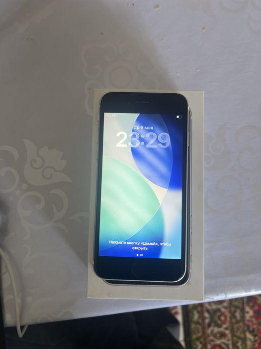 Iphone  SE 2020