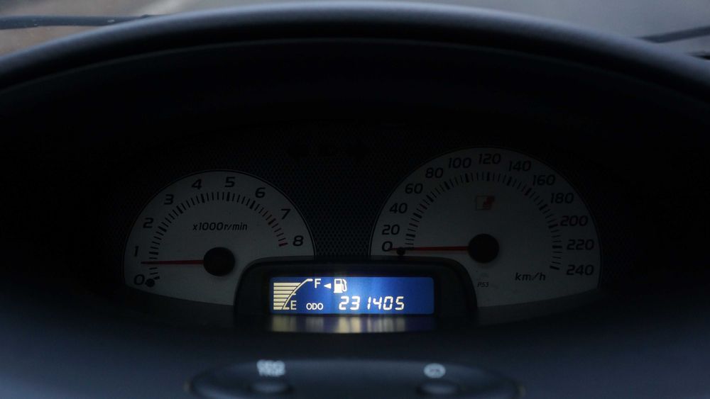 Toyota Yaris TS (varianta sport) 1.5 benzina