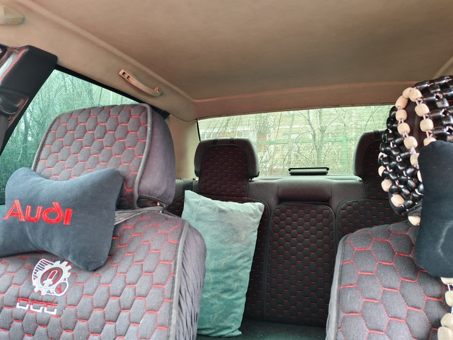 Ауди 100 жағдайы зың