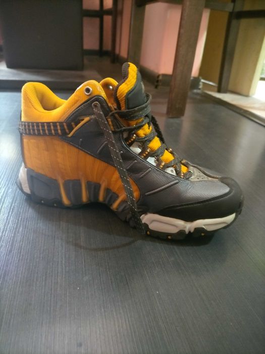 Маратонки Helly Hansen