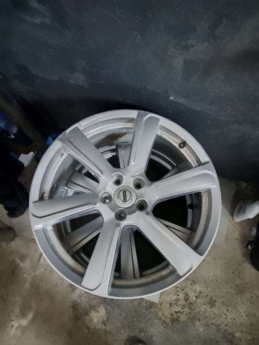 Jante VOLVO stare bună