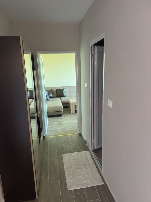 Дава се под наем Тристаен апартамент в Павликени - 80 кв.м за 328.95 € - Снимка #3