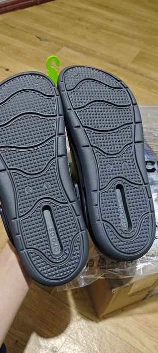 Продаётся Кроксы