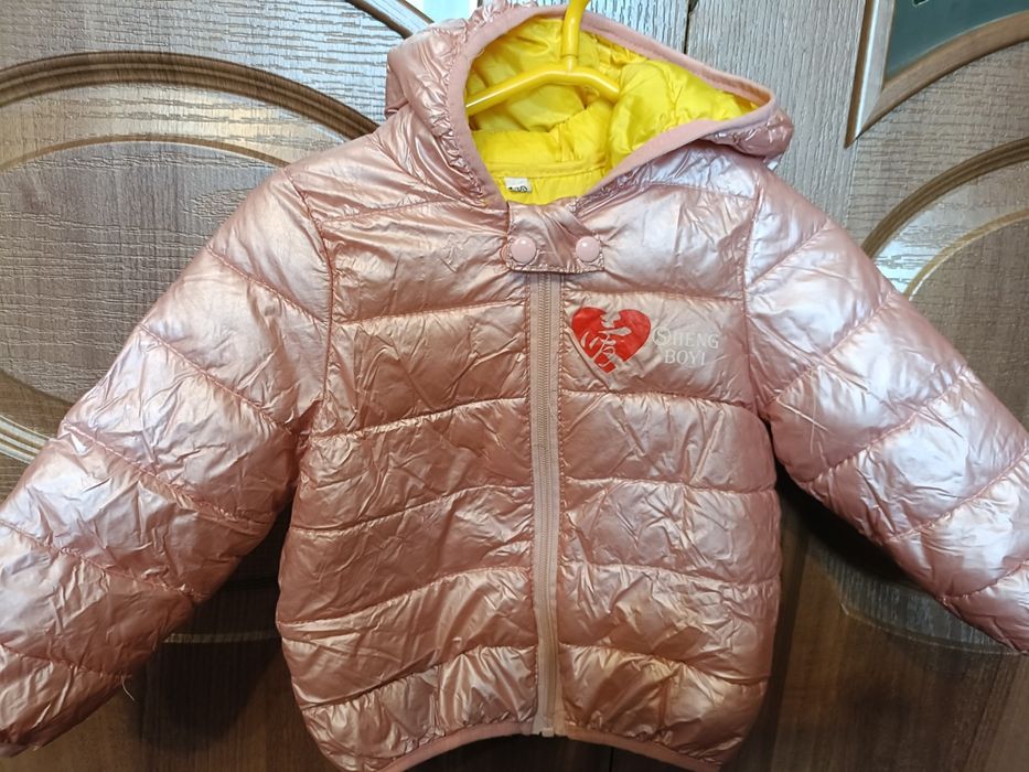 Куртка на девочку