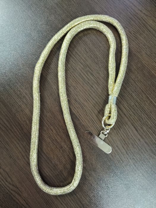 Висулки за телефон