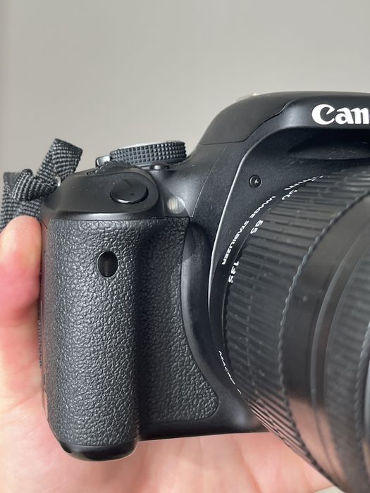 Canon 600d продам