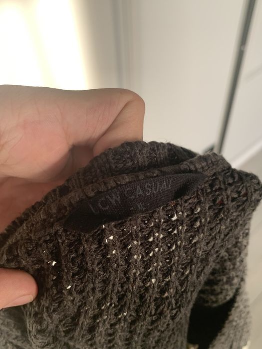 Свитер темно зеленый