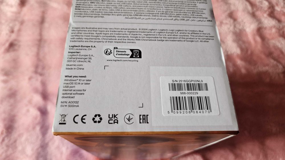 Microfon Profesional Blue Yeti USB, PC & Mac, Gaming, Podcast sigilat