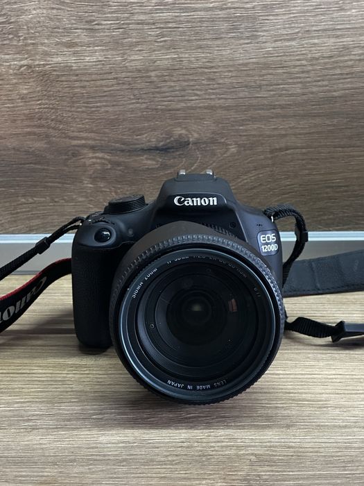 Canon EOS 1200D + Обектив Sigma 17-50 f/2.8