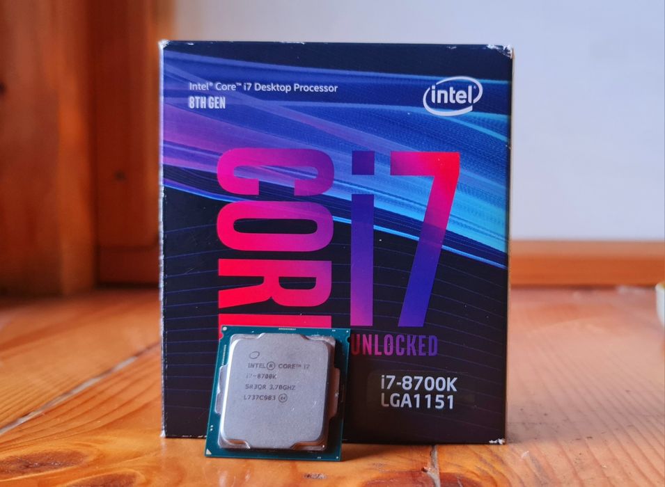Procesor gaming Intel i7 8700K 4.7GHz 12CPUs socket 1151