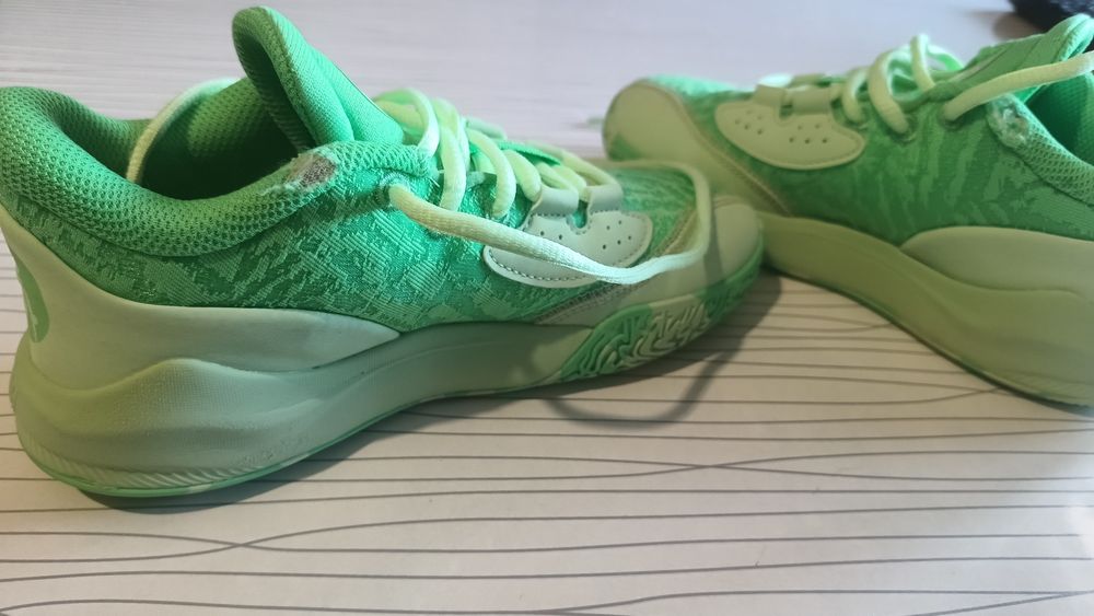 Детски маратонки за баскетбол