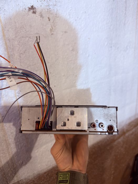 Авто радио (Kenwood KMM-100)