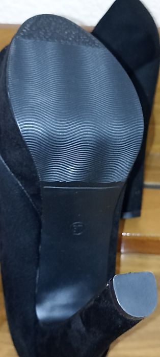 Туфли! Замшевые.