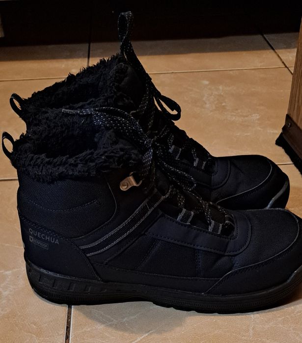 Ghete,/ bocanci iarna impermeabile dechatlon nr 38