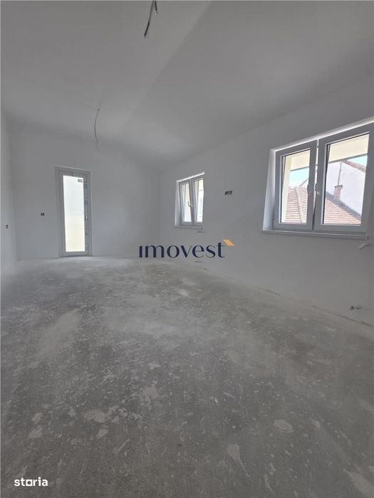 Apartament la Casa semifinisat P+M Titulescu