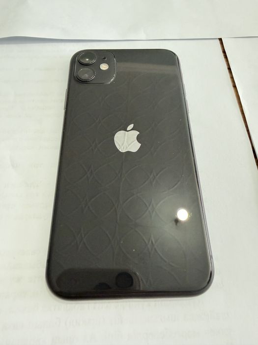 Продам iPhone 11 64gb