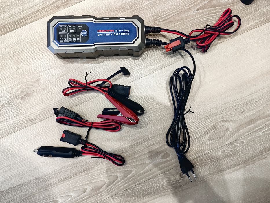 ABSAAR Зарядно За Автомобил 6v-12v