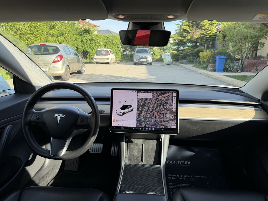 Vand Tesla Model 3 Dual Motor Long Range Performance incl roti de iarna