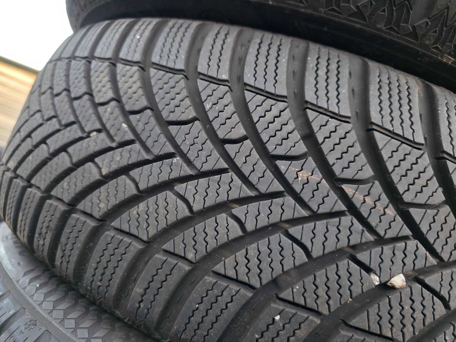 2бр Зимни гуми 195 60 15 - Semperit