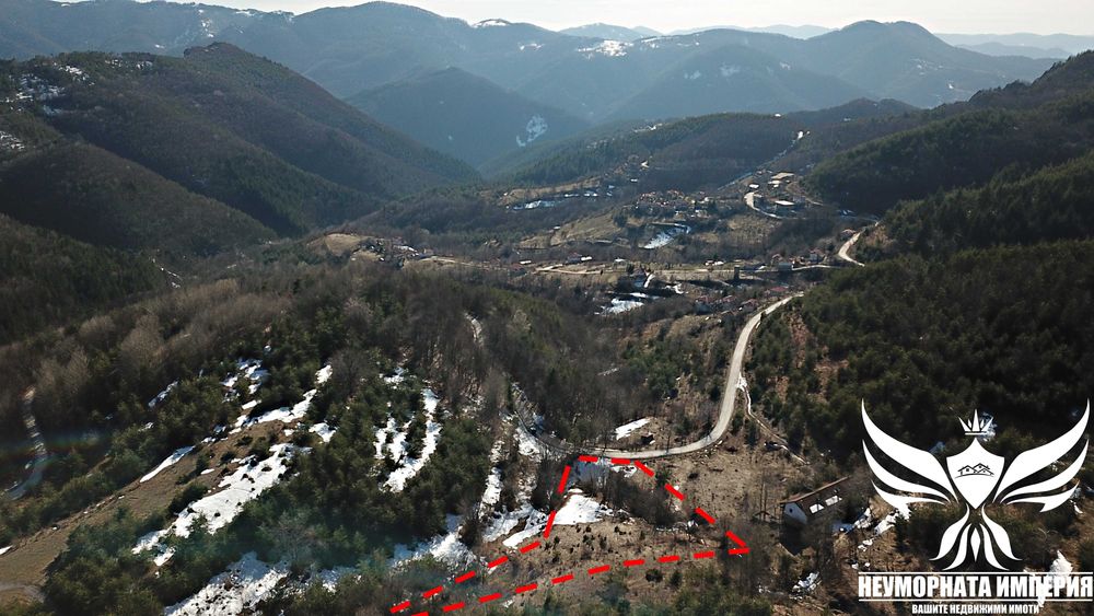 Продавам земя 5000 кв. в село Врата, местност Чуката общ.Асеновград