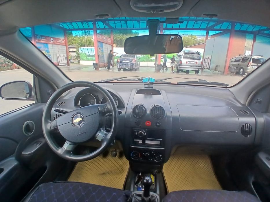 Продам машину шевроле авео