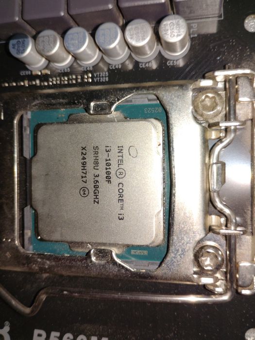 Мать1200 + i3 10100f