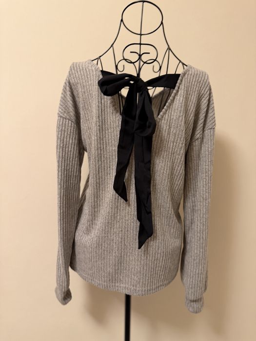 Bluza marimea S - noua