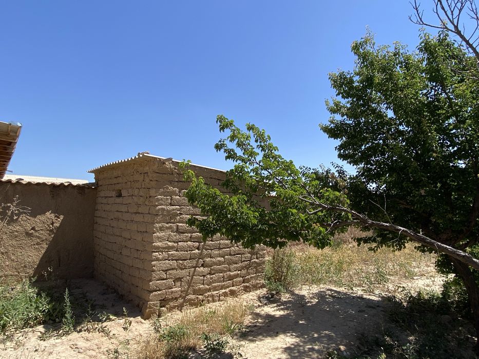 Uy sotiladi g’uzor