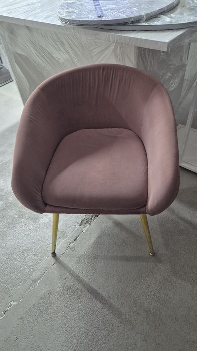 Кресло. Мягкая мебель