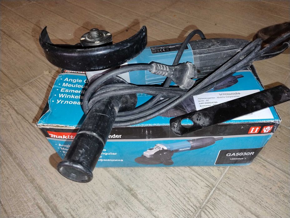 Ъглошлайф Makita