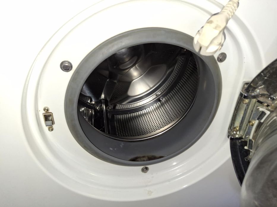 Пералня      Miele