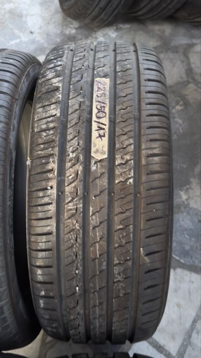 4бр. Гуми 225/50/17 Barum