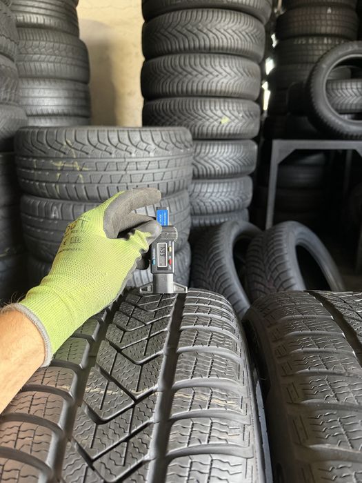 2 anvelope iarna 225/50/18 Pirelli Runflat 6.5 mm!