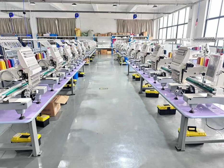 Mașini de brodat FUWEI noi, la cel mai mic preț din România