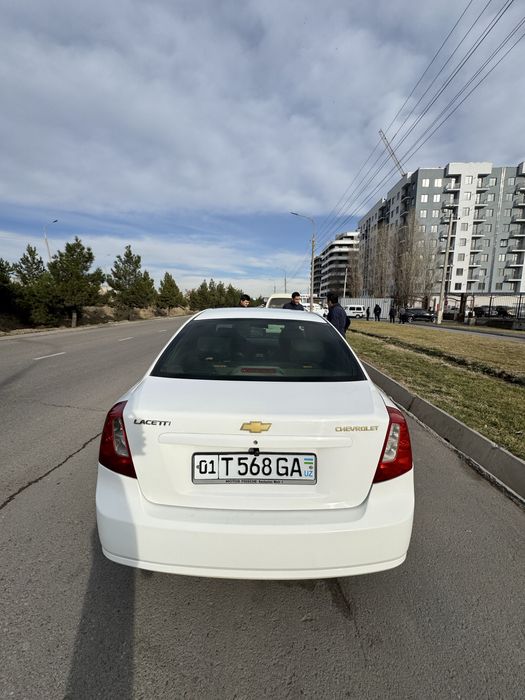 Chevrolet Lacetti optra koreyskiy