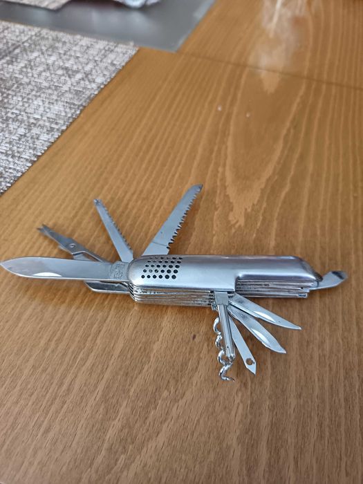 Сгъваемо джобно ножче мултифункционален нож