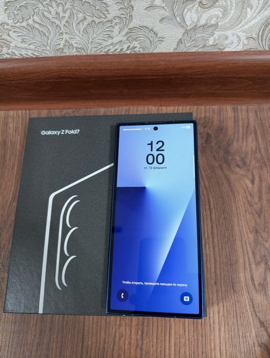 Samsung Z Fold 7  12/512 gb