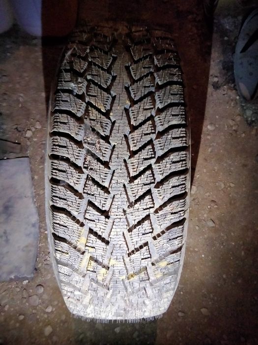 Продам шины разных размеров безпарные