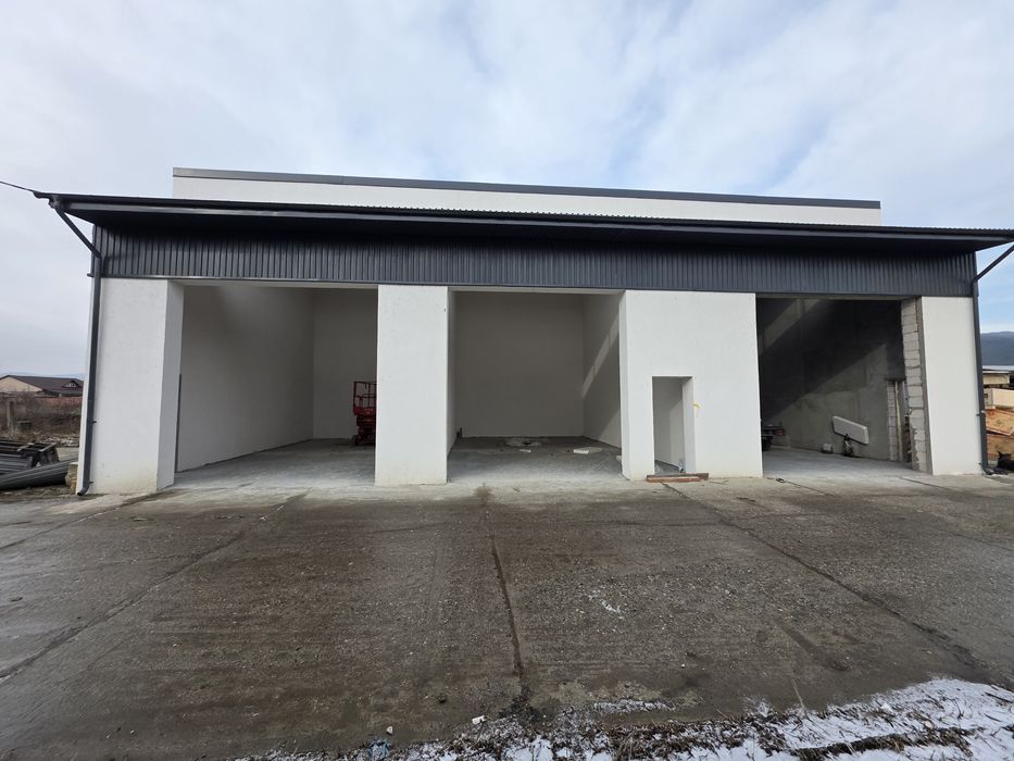 Service de inchiriat