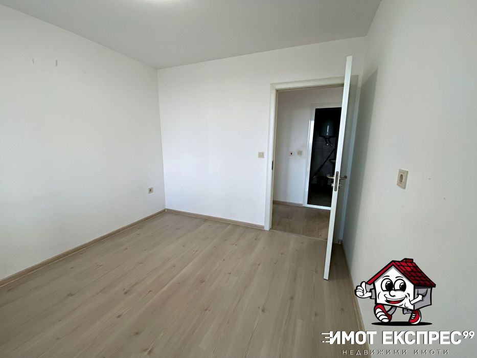 Дава се под наем Тристаен апартамент в Асеновград - 90 кв.м за 348.84 € - Снимка #9