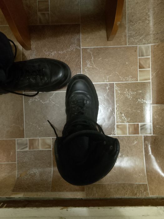 Продам Берцы для