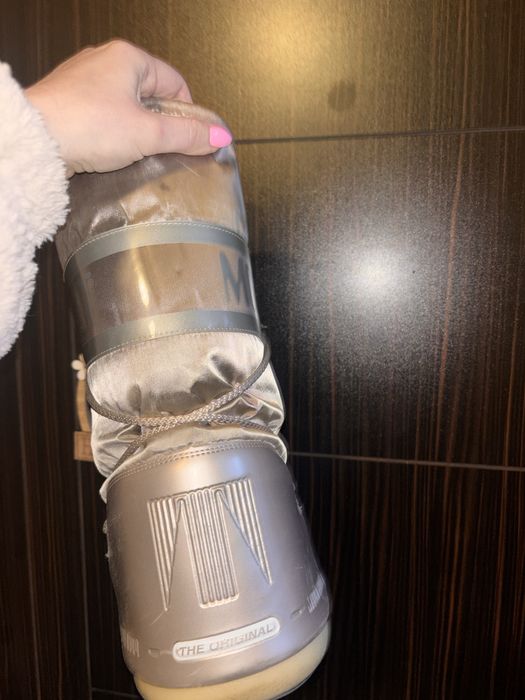 Апрески moon boots