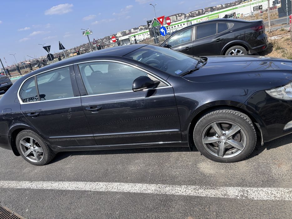 Skoda Superb 2  2009 2.0 170cp