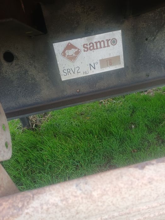 Vând platformă pentru baloti